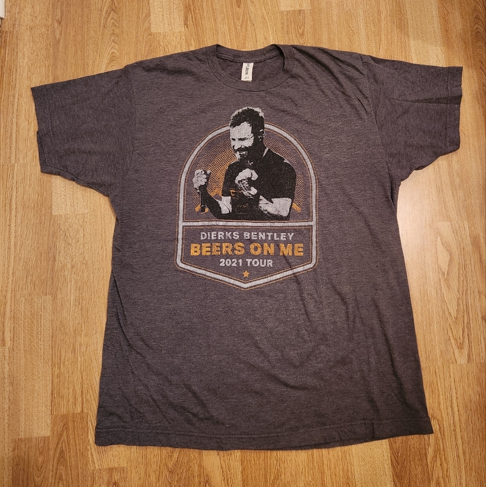 Dierks Bentley Beers on Me 2021 Tour Graphic Tee Gray Large